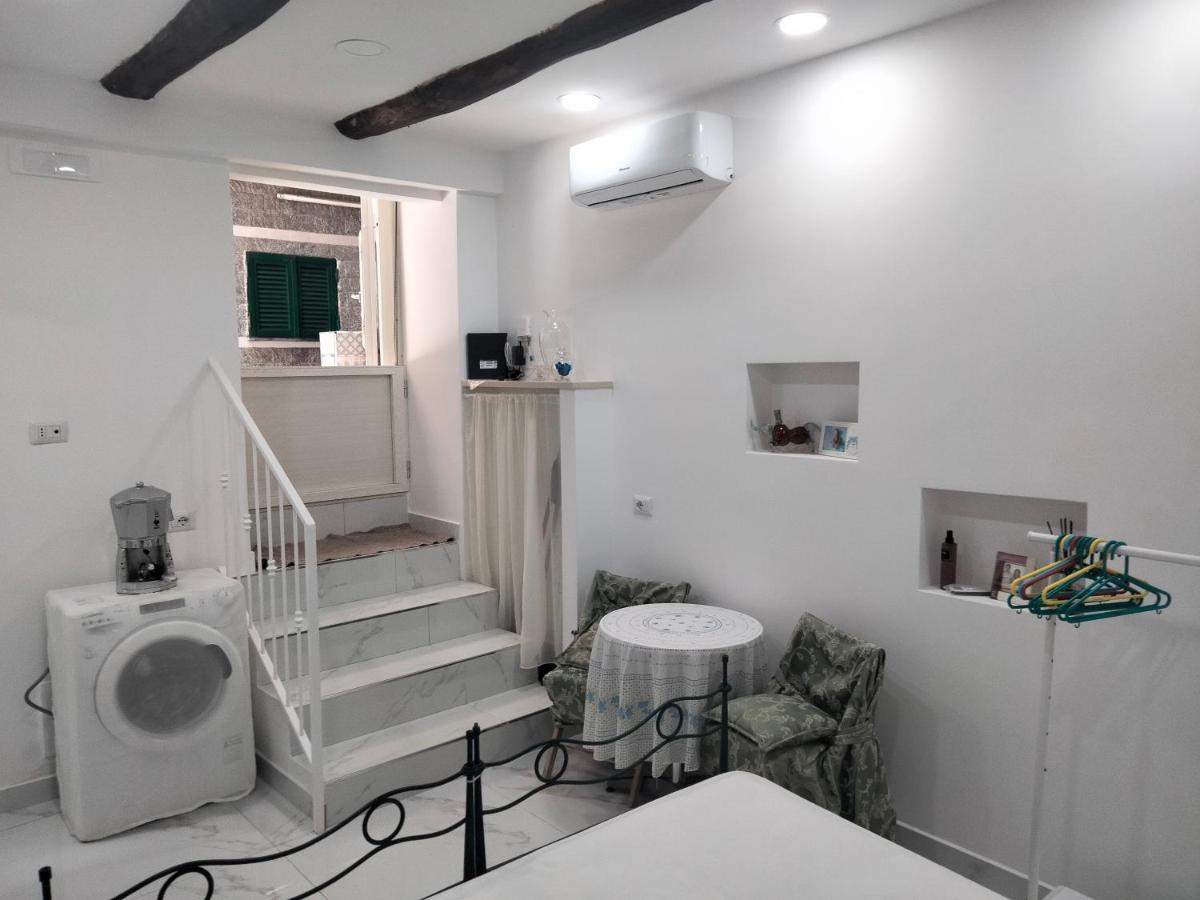 Casa Luisa Apartman Nápoly Kültér fotó